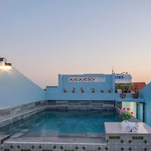 Hotel Town